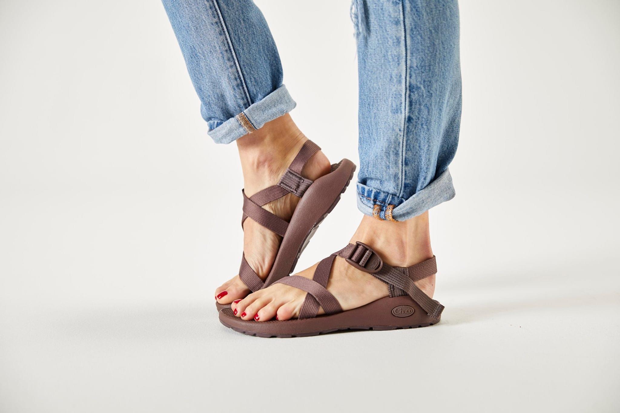 Chaco pantip top